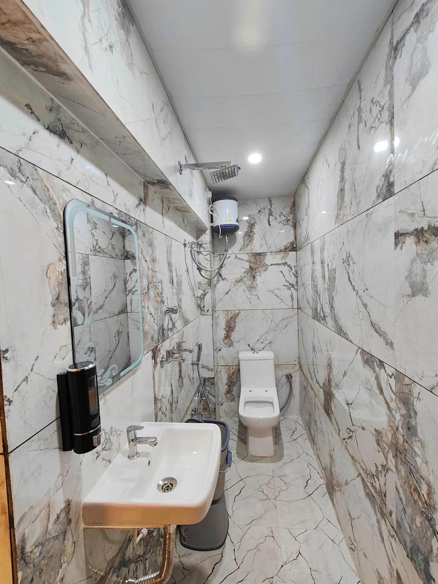 Hotel Mangal Murti Варанасі Екстер'єр фото