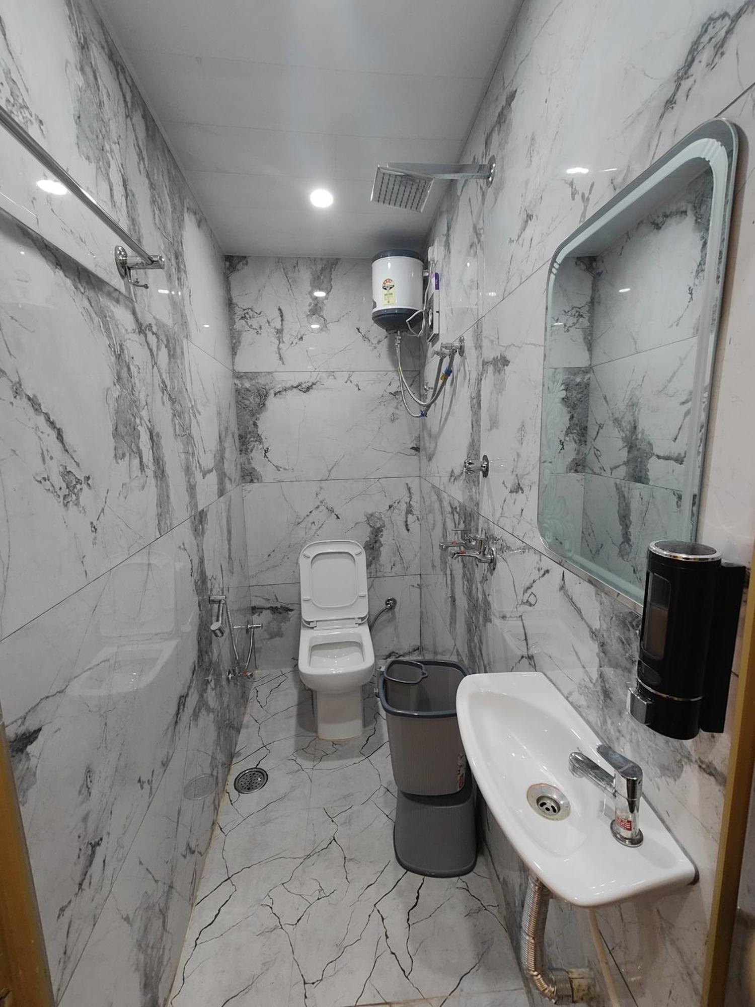 Hotel Mangal Murti Варанасі Екстер'єр фото